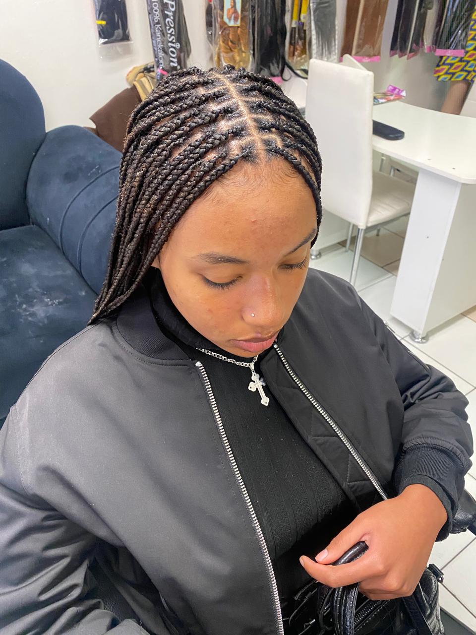 Knotless braid